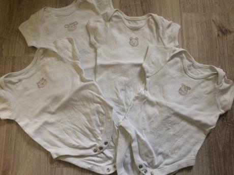 Body 4 ks / 6-9 mes., f&f,74