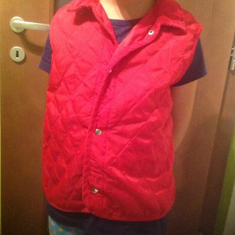 Tenká červená prešívaná vestička, kiki&koko,104