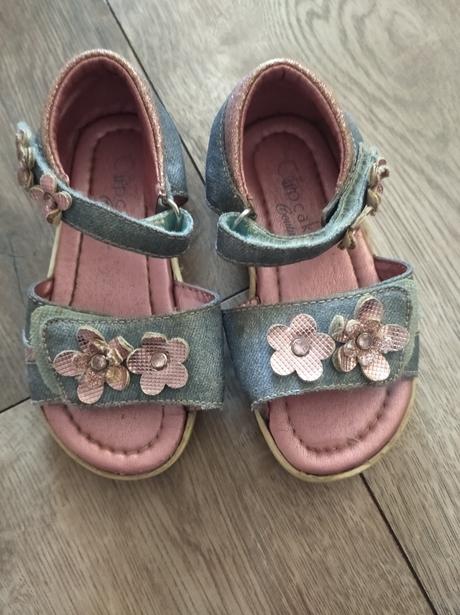 Sandálky, cupcake,23