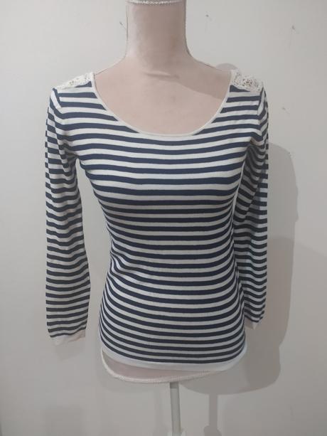 Pruhovany svetrík, gate,s