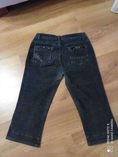 Nohavice po kolená, s