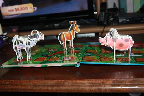 Preteky do cervenej stodoly + 3d zvieratka, 