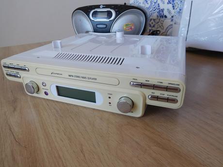 Rádio do kuchyne nemeckej výroby,, 