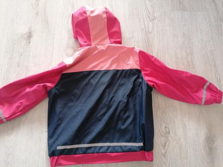 Zateplená bunda do dažďa, 116