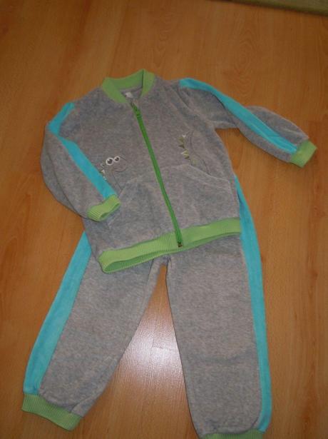 Tepláková súpravka, 98