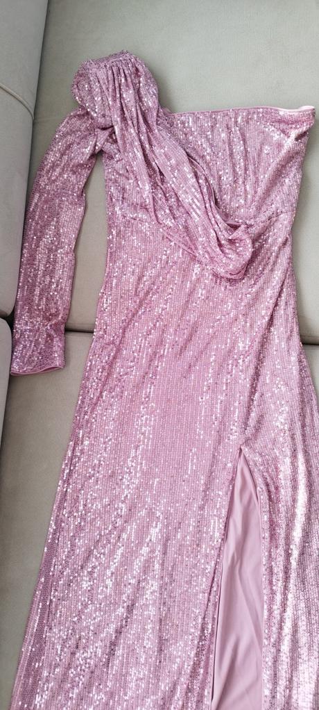 Spoločenské šaty s flitrami, 38