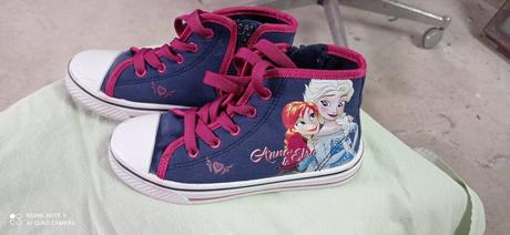 Dievčenské tenisky, 30