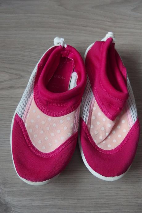 Ružove plávacie, 28