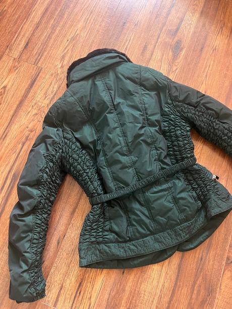 Krasna bunda, armani,m