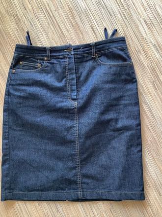 Riflova elasticka sukňa, 40