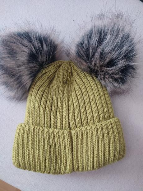 Dievčenská zimná čiapka, 