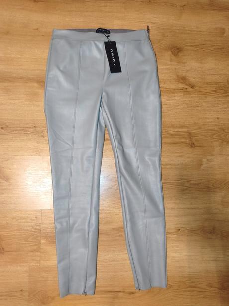 Kozene leginy, amisu,42
