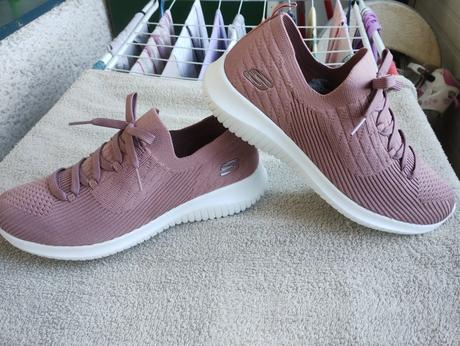 Tenisky, skechers,40