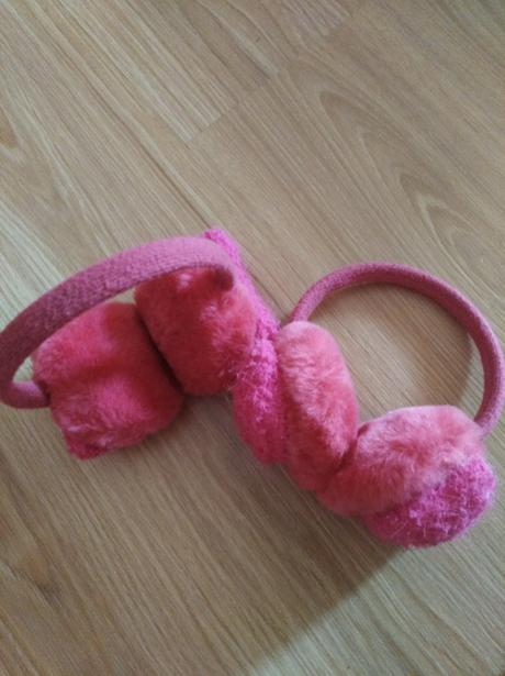 Ružové slúchadlá, 134