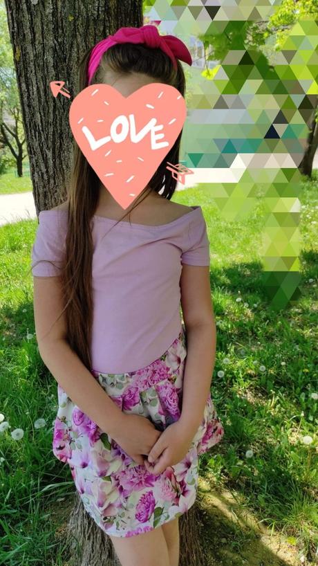 Kvetinova volanova sukna, 140