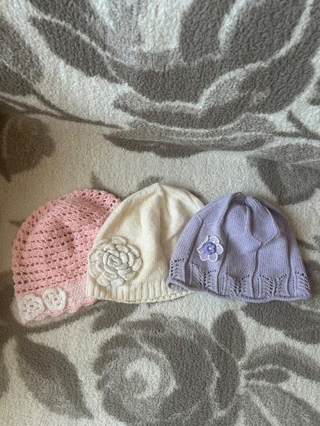 Jesenné / jarné čiapky, h&m,110