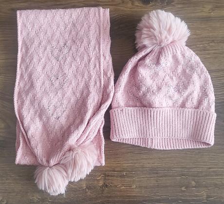 Čiapka + šáľ, primark,134