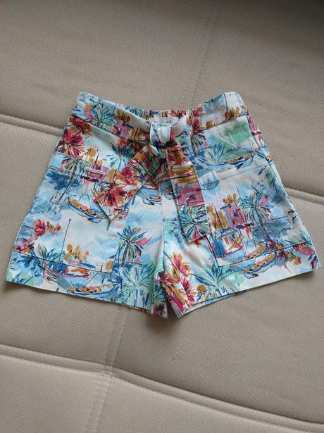 Šortky, zara,116