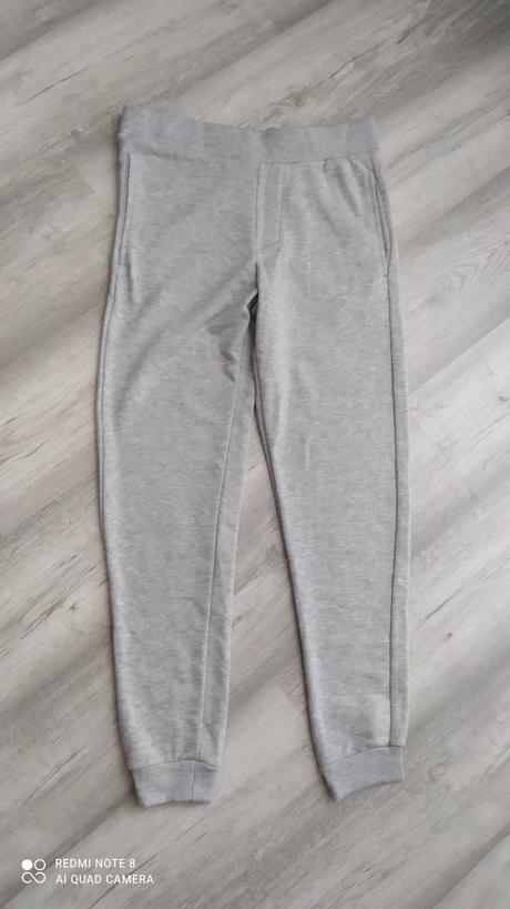 Pánske/chlapčenské tepláky, v.s - nové, sinsay,s