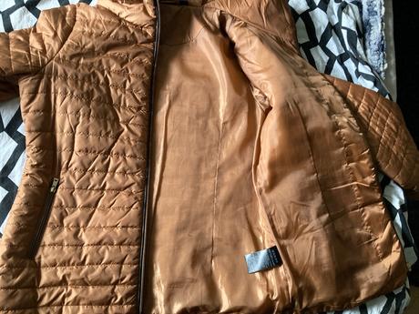 Dámska bunda vel.42 s poštou, esmara,42