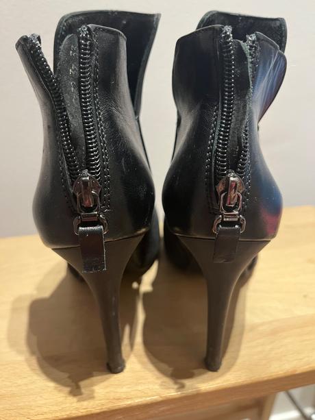 Dámske kotníkové cižmy, 37