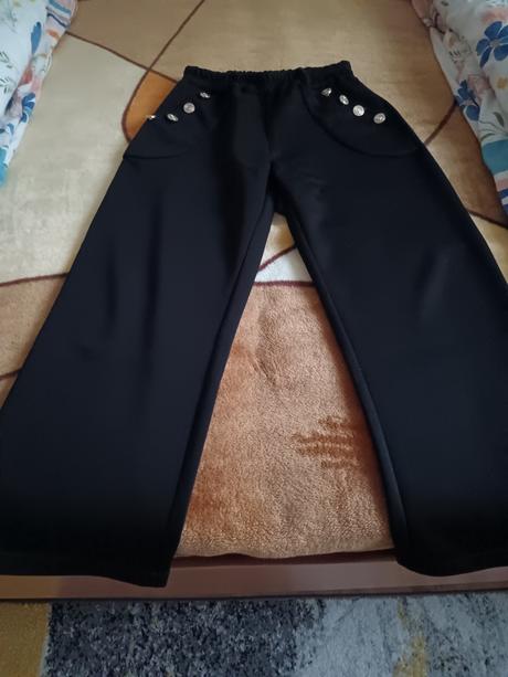 Predám dámske nohavice nové veľkosť uni l a 2xl, c&a,l / xxl