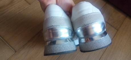 Tenisky na platforme, 37