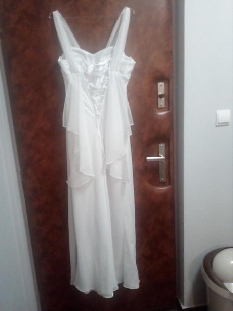 Spoločenské biele šaty, 36