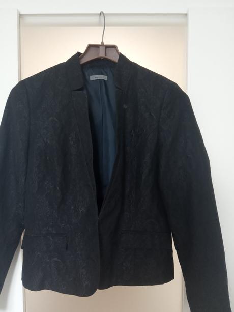 Čierne sako montego, 40