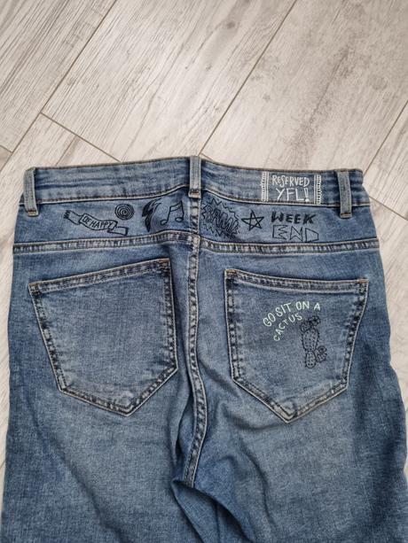 Svetlomodré džínsy s grafikou, denim,36