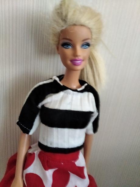 Oblečenie pre barbie,