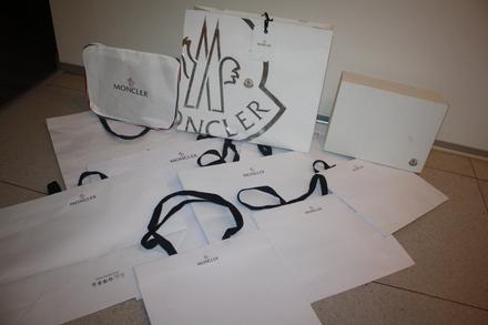Moncler rozne tasky / balenia, 