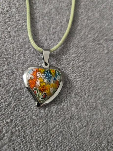 Oceľový prívesok srdce, 