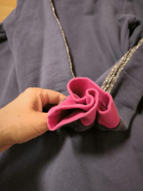 Dlhšia mikina modelko, modelko,140