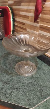 Starý stojan na ovocie,