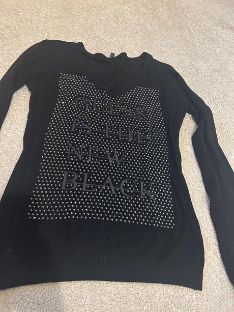 Svetrík guess, guess,s