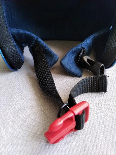 Prilba - veľ. 55 / 56, s