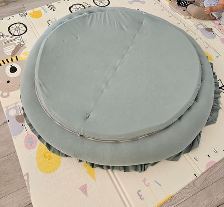 Ingvart veľké hniezdo, šírka (cm): 110,dĺžka (cm): 120