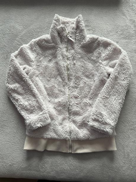 Chlpatá bunda, yigga,146