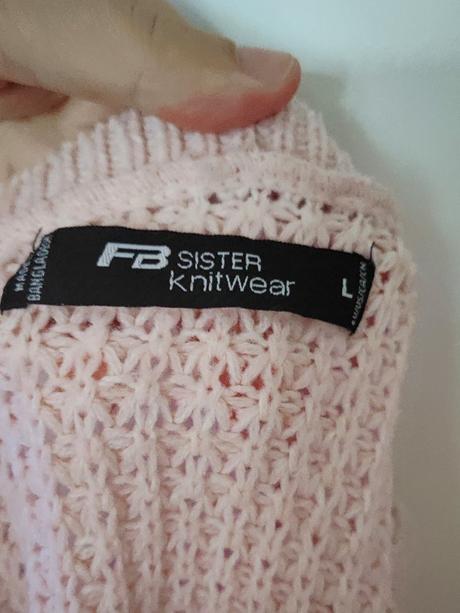 Dierkovaný svetrík, fishbone,l