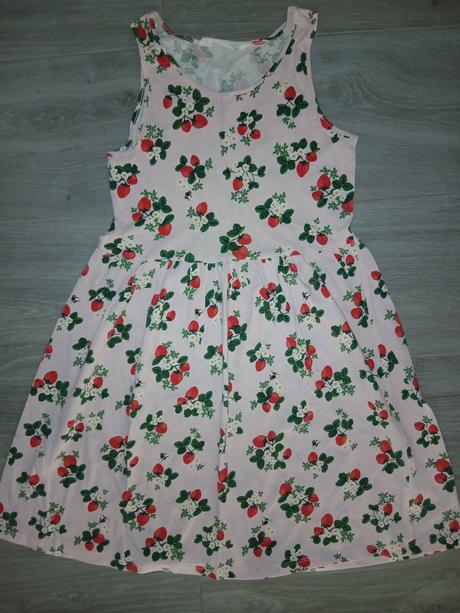 Letne bavlnene saty jahodove, h&m,134