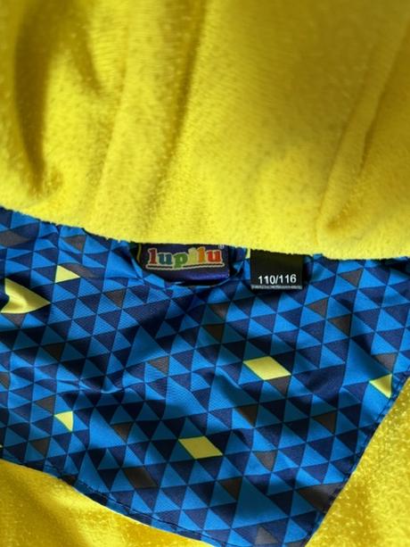 Zimna bundicka lupilu 110/116, lupilu,110