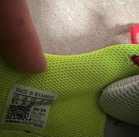 Tenisky halové, adidas,38