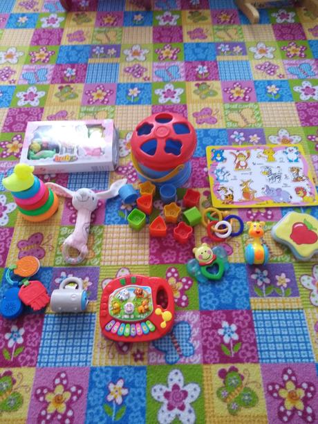 Detske hračky viac druhov, 