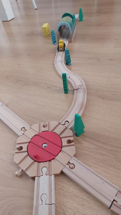 Maxi drevená vláčiková dráha s príslušenstvom,