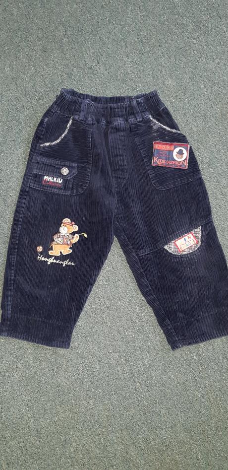 Menčestrové nohavice, 92