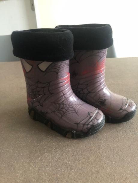 Zateplené gumáky, 23