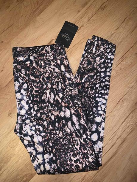 Skinny nohavice s lampasmi, zara,34 / 36 / s / xs