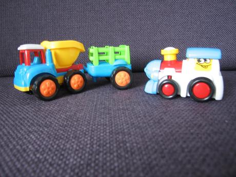 2x dopravný prostriedok,