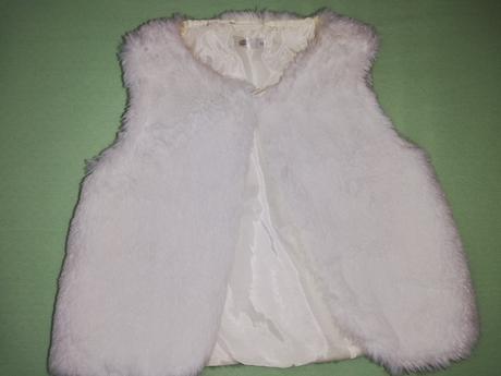 Krásna huňatá vesta, top stav.veľkost 86, pepco,98